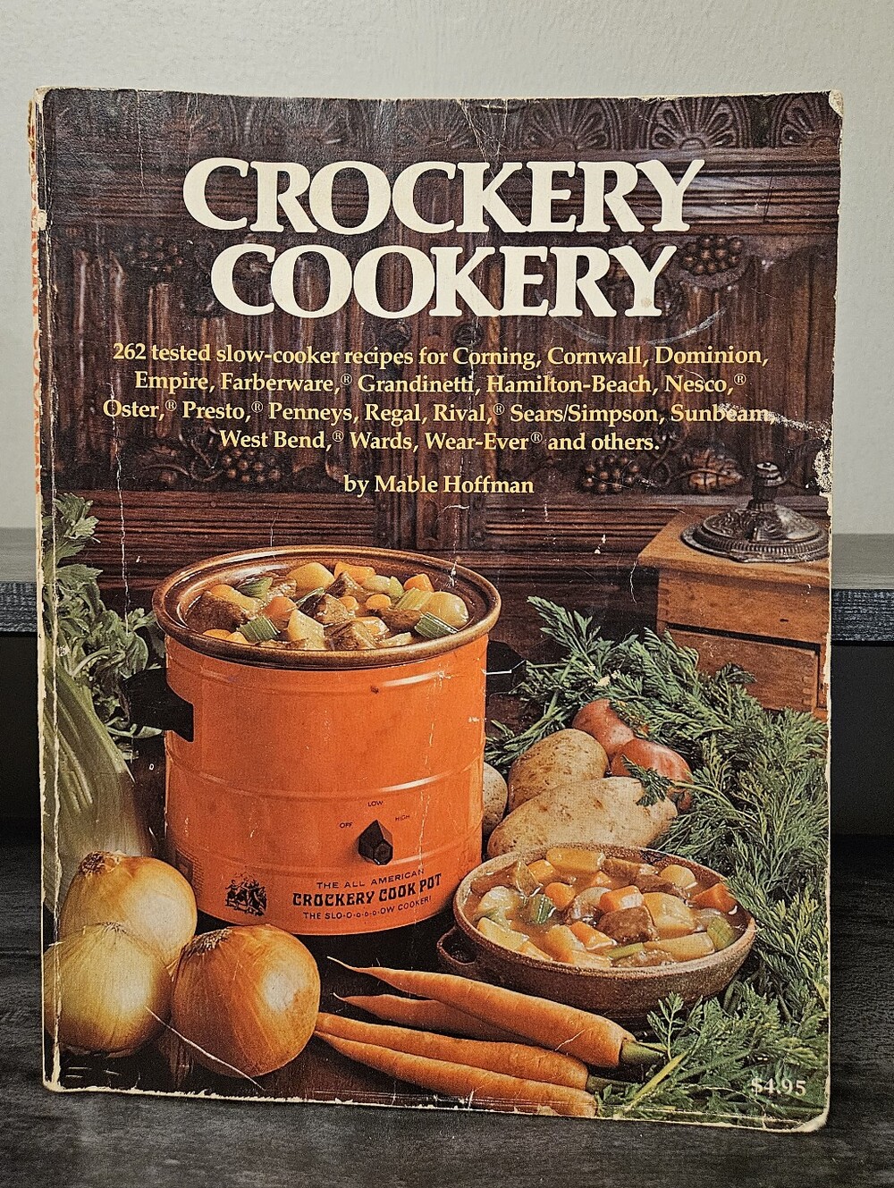 Vintage Crockery Cookery Cookbook by Mable Hoffman - Paperback